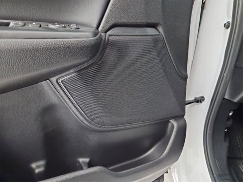 Used 2021 Honda CR-V Touring image 32