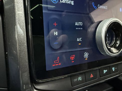 Used 2023 Ford Expedition Max Limited image 28