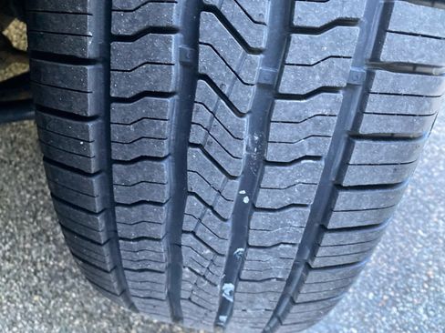 Used 2019 Nissan Frontier SV image 32