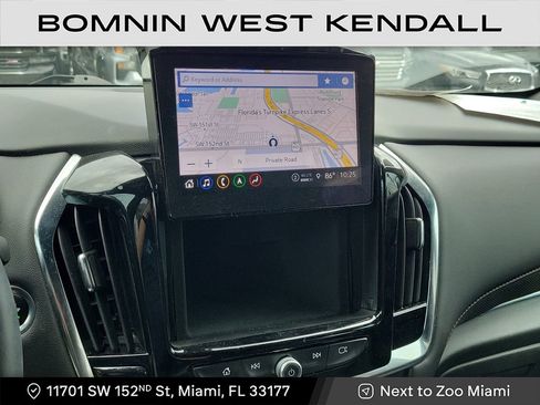 Used 2022 Chevrolet Traverse RS image 19