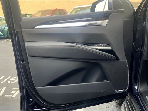 New 2026 Cadillac Escalade 4WD w/ LPO, Floor Liner Package image 11