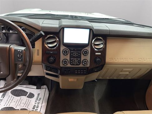 Used 2016 Ford F350 Lariat w/ Chrome Package image 34