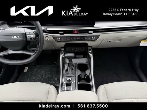 New 2026 Kia Sorento EX w/ EX Premium Package FWD image 13