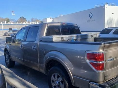 Used 2011 Ford F150 Lariat w/ Lariat Plus Pkg image 3