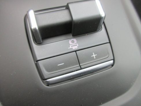 New 2026 GMC Sierra 2500 AT4 w/ AT4 Premium Plus Package image 21