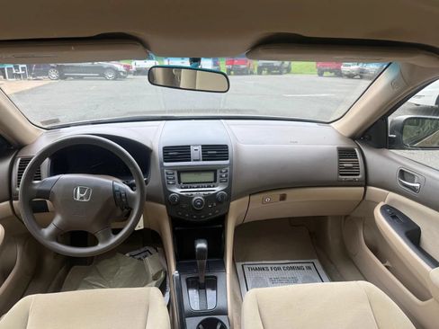 Used 2007 Honda Accord VP image 14