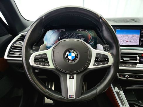 Used 2022 BMW X5 xDrive40i AWD/4WD image 14