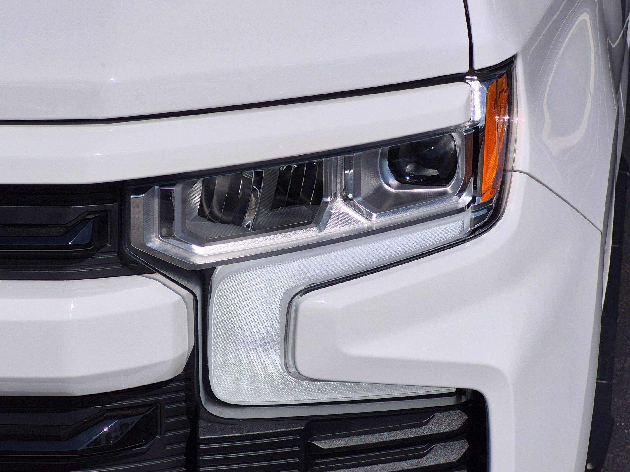 Used 2024 Chevrolet Silverado 1500 RST w/ Convenience Package II AWD/4WD image 6