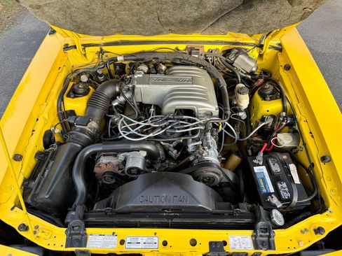Used 1993 Ford Mustang LX image 8