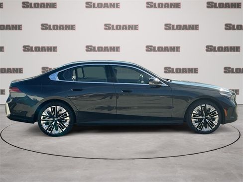 New 2026 BMW 530i xDrive w/ Premium Package image 6