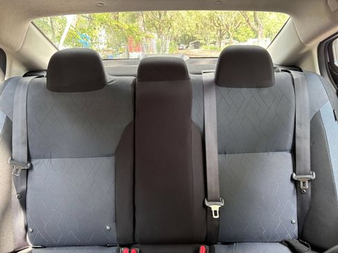 Used 2025 Nissan Versa SV FWD image 35