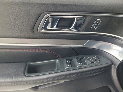 Used 2019 Ford Explorer Sport AWD/4WD image 27