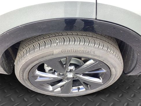 Used 2025 Buick Envision Sport Touring image 24