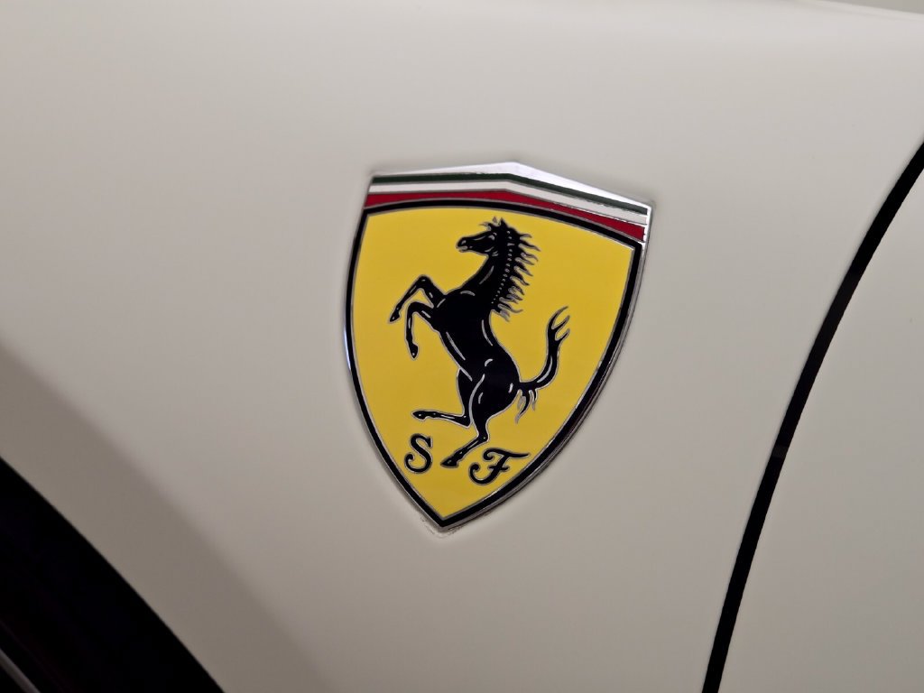 Used 2022 Ferrari F8 Tributo RWD image 16
