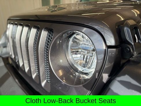 Used 2020 Jeep Wrangler Sport image 11
