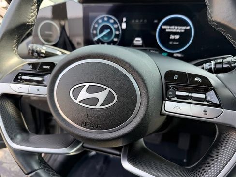Used 2024 Hyundai Elantra Limited FWD image 26