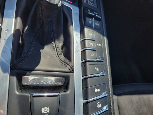 Used 2019 Porsche Macan image 29