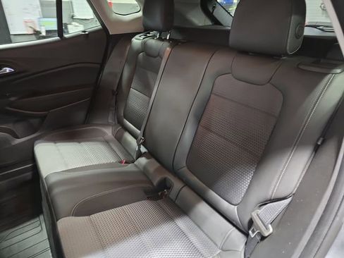 Used 2024 Chevrolet Trax LT image 13
