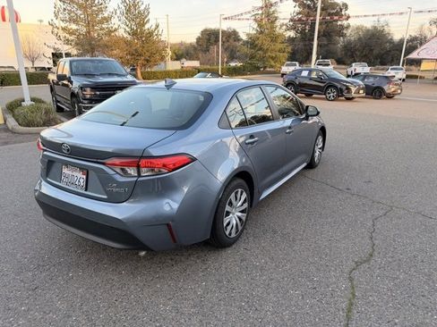 Used 2023 Toyota Corolla Hybrid Sedan image 3
