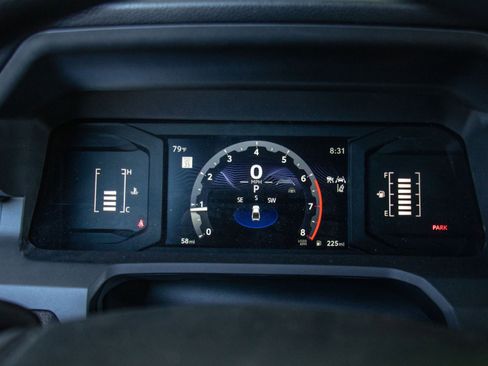 Used 2025 Toyota Tacoma SR5 image 14