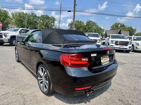 Used 2016 BMW 228i Convertible RWD image 3