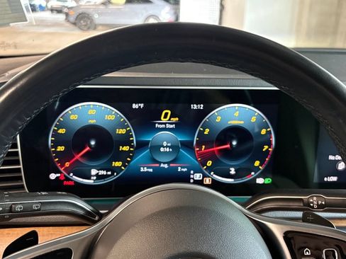 Used 2022 Mercedes-Benz GLE 350 4MATIC image 24