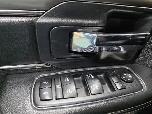 Used 2014 RAM 1500 Sport image 18