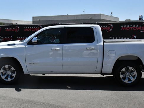 Used 2022 RAM 1500 Laramie AWD/4WD image 4