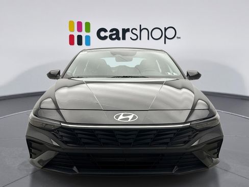 Used 2026 Hyundai Elantra Sport FWD image 8