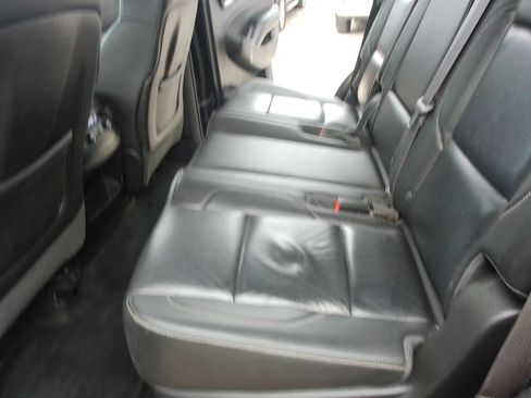 Used 2015 Chevrolet Tahoe LT RWD image 26