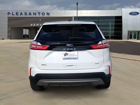 Used 2024 Ford Edge SEL AWD/4WD image 4