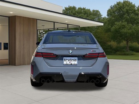 New 2026 BMW M5 w/ Executive Package image 7