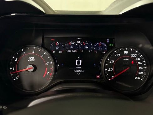 Used 2022 Chevrolet Camaro SS RWD image 26