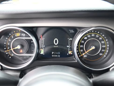 Used 2021 Jeep Wrangler Unlimited Sport image 22