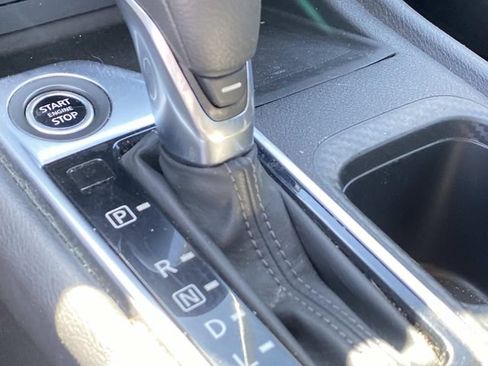 Used 2023 Nissan Sentra SV FWD image 14