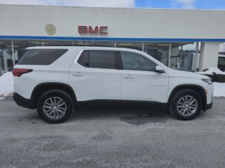 Used 2023 Chevrolet Traverse LT video 2