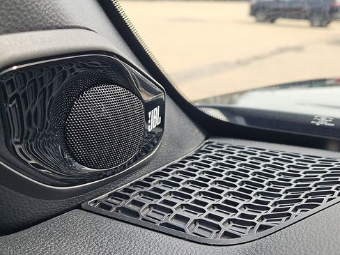 New 2026 Toyota 4Runner 4WD image 15