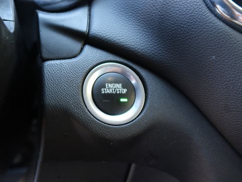 Used 2024 Chevrolet Equinox LT AWD/4WD image 31