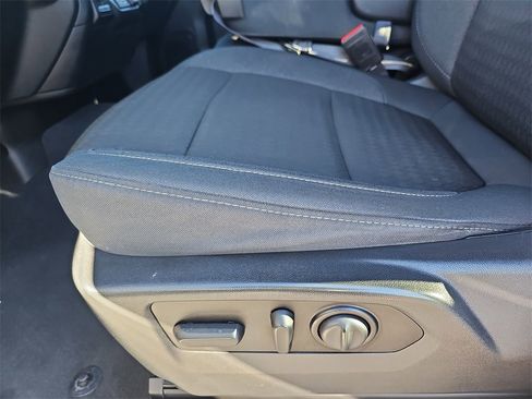 Used 2021 Chevrolet Silverado 1500 LT w/ Z71 Off-Road Package image 28