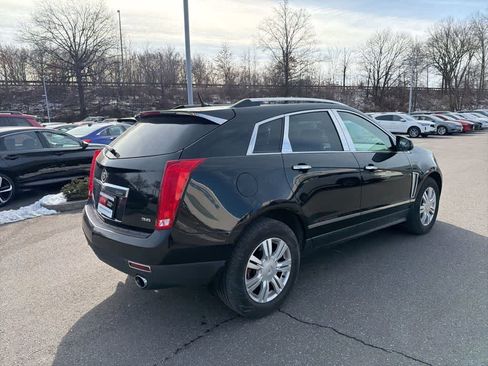 Used 2014 Cadillac SRX Luxury image 17