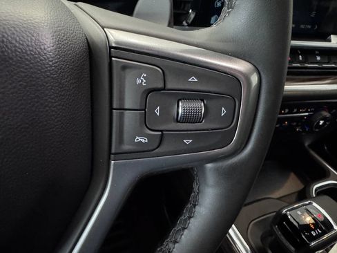 Certified 2025 Chevrolet Silverado 1500 RST AWD/4WD image 18