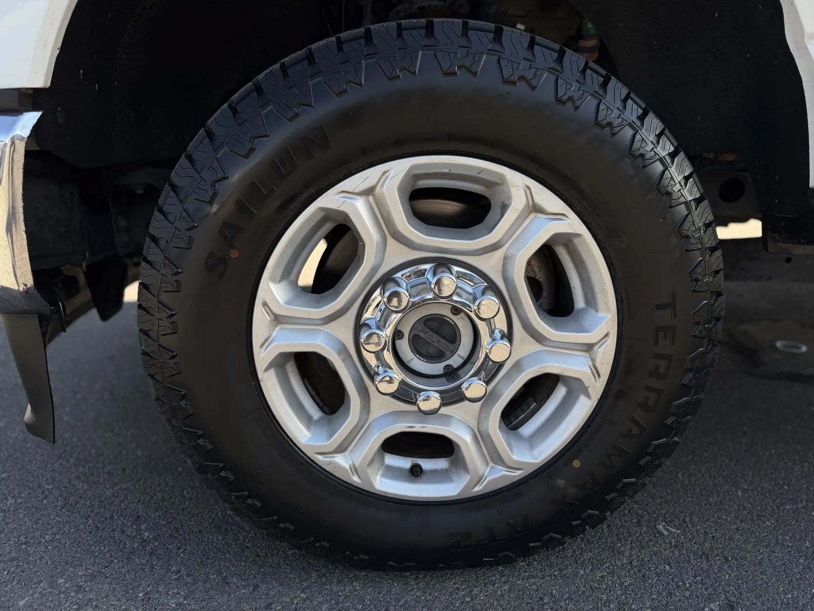 Used 2025 Ford F250 XLT AWD/4WD image 45