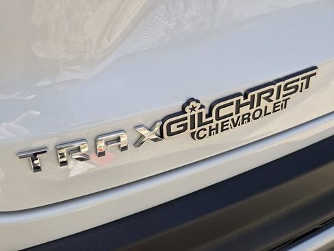 New 2026 Chevrolet Trax LT FWD image 12