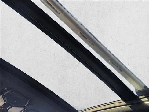 Used 2021 BMW X3 xDrive30i w/ Convenience Package image 16