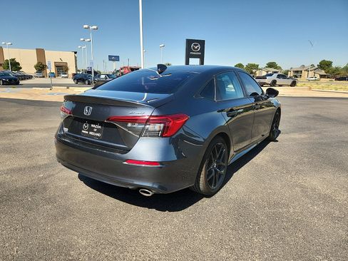 Used 2022 Honda Civic Sport image 7