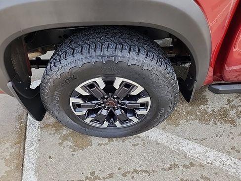 Used 2023 Nissan Frontier PRO-4X w/ Pro Convenience Package image 33