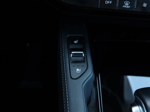 Used 2022 Kia Telluride EX w/ EX Premium Package image 8