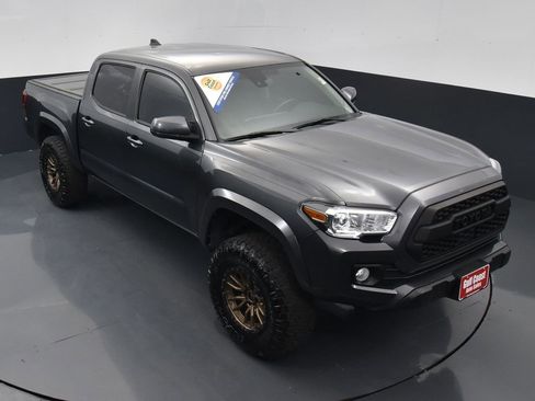Used 2023 Toyota Tacoma SR5 image 37