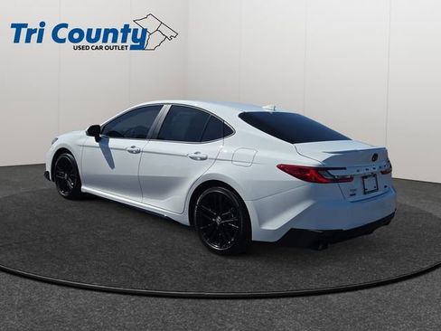 Certified 2026 Toyota Camry SE w/ Convenience Package image 6