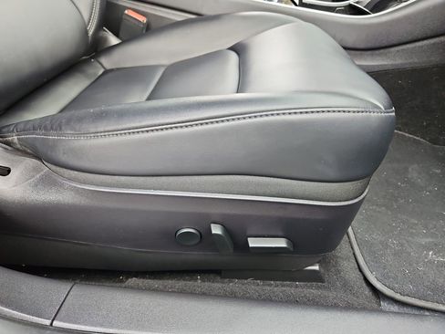 Used 2020 Tesla Model 3 Performance image 22